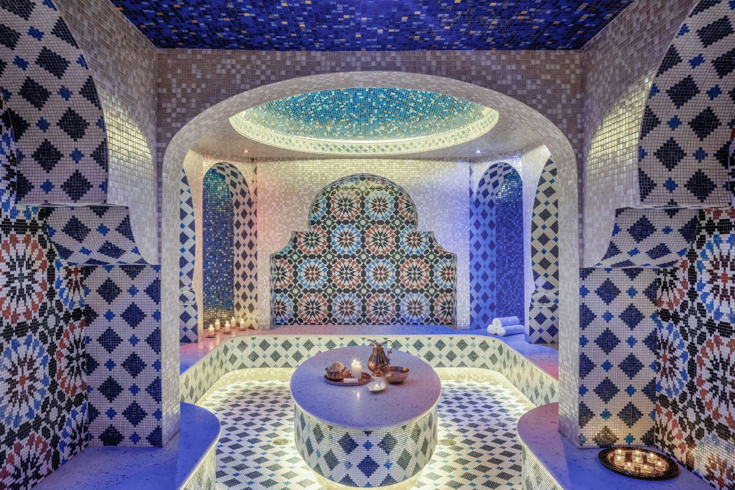 1 Night in NYC + Weekend Spa Day Pass to World Spa for Two - Image 4