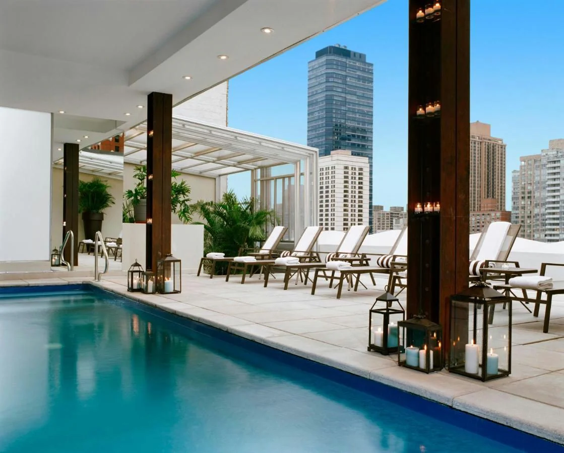 1 Night in NYC + Weekend Spa Day Pass to World Spa for Two - Image 9