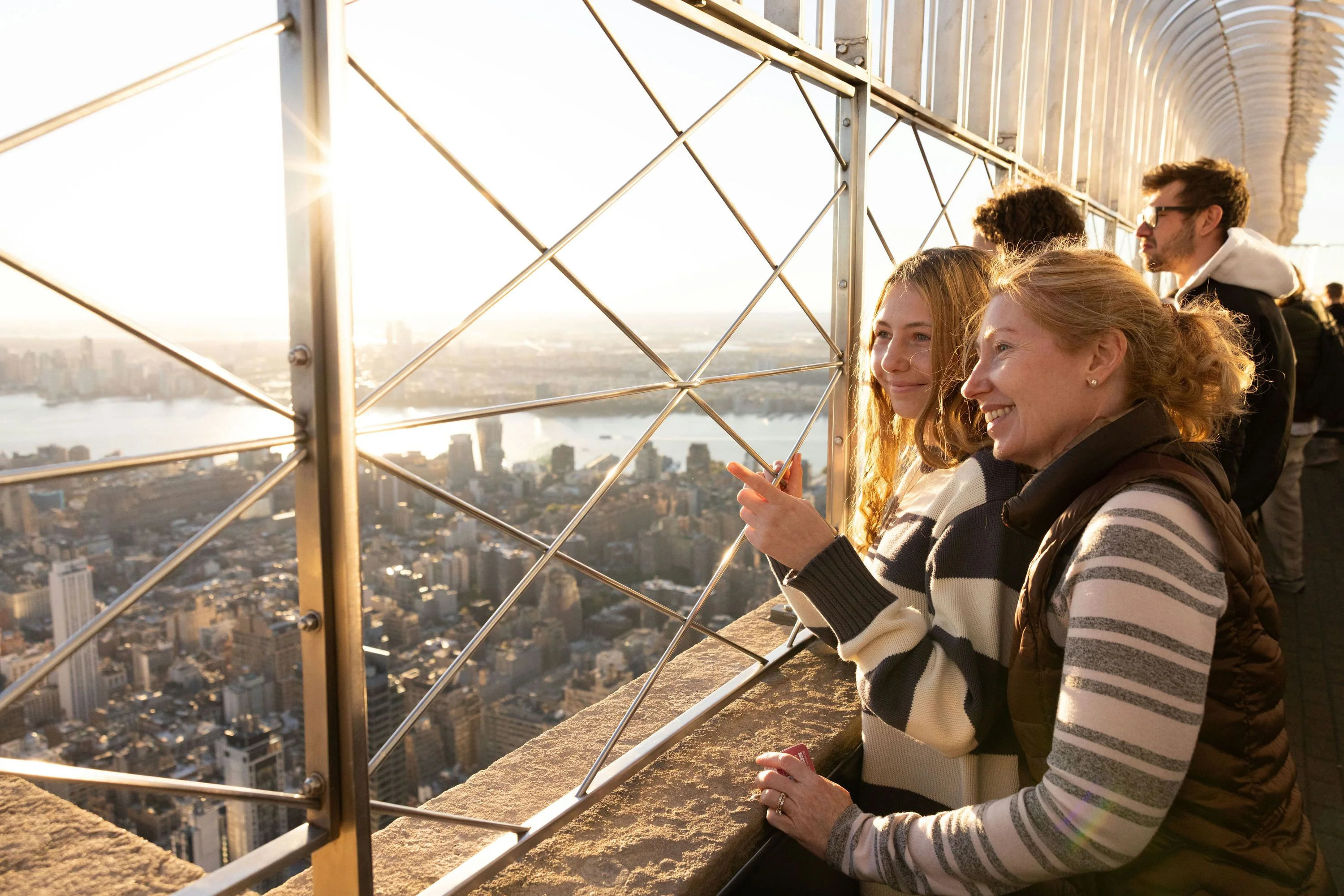86th Floor Empire State Building General Admission with Dinner at Tacombi - Image 3