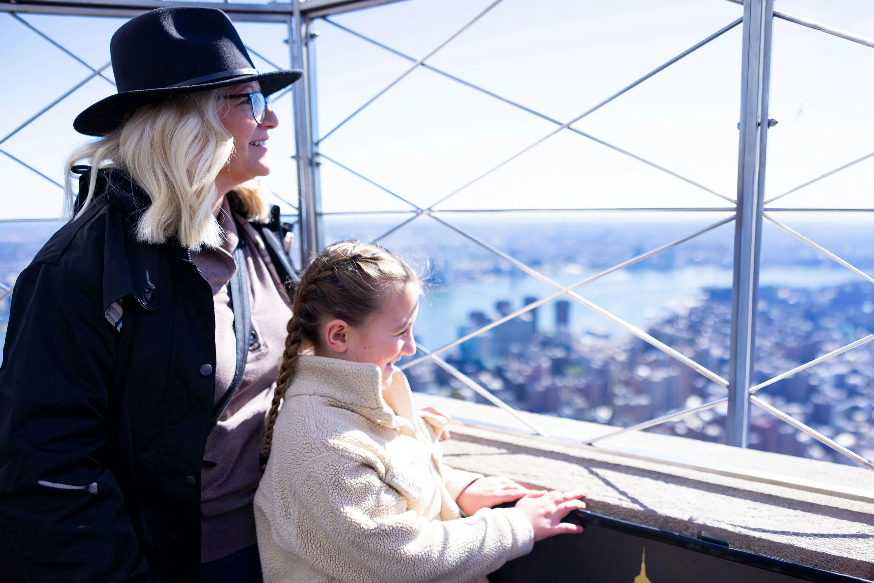 86th Floor Empire State Building General Admission with Dinner at Tacombi - Image 4