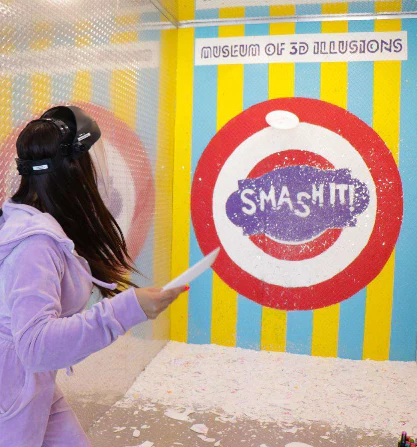 Admission to the Museum of 3D Illusions with "Smash It!" Experience - Image 2