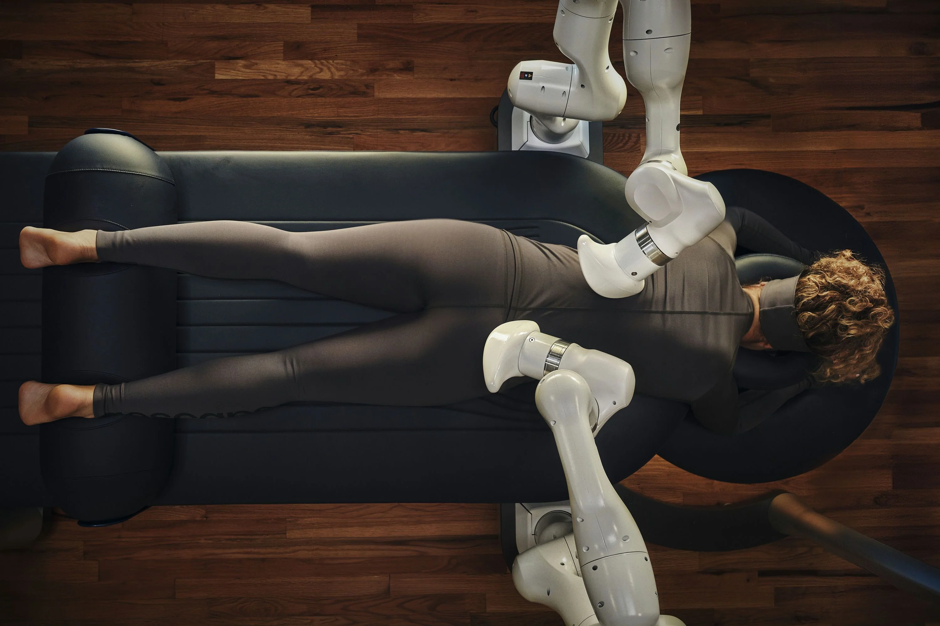 Aescape AI Robot Massage in Miami - Image 5