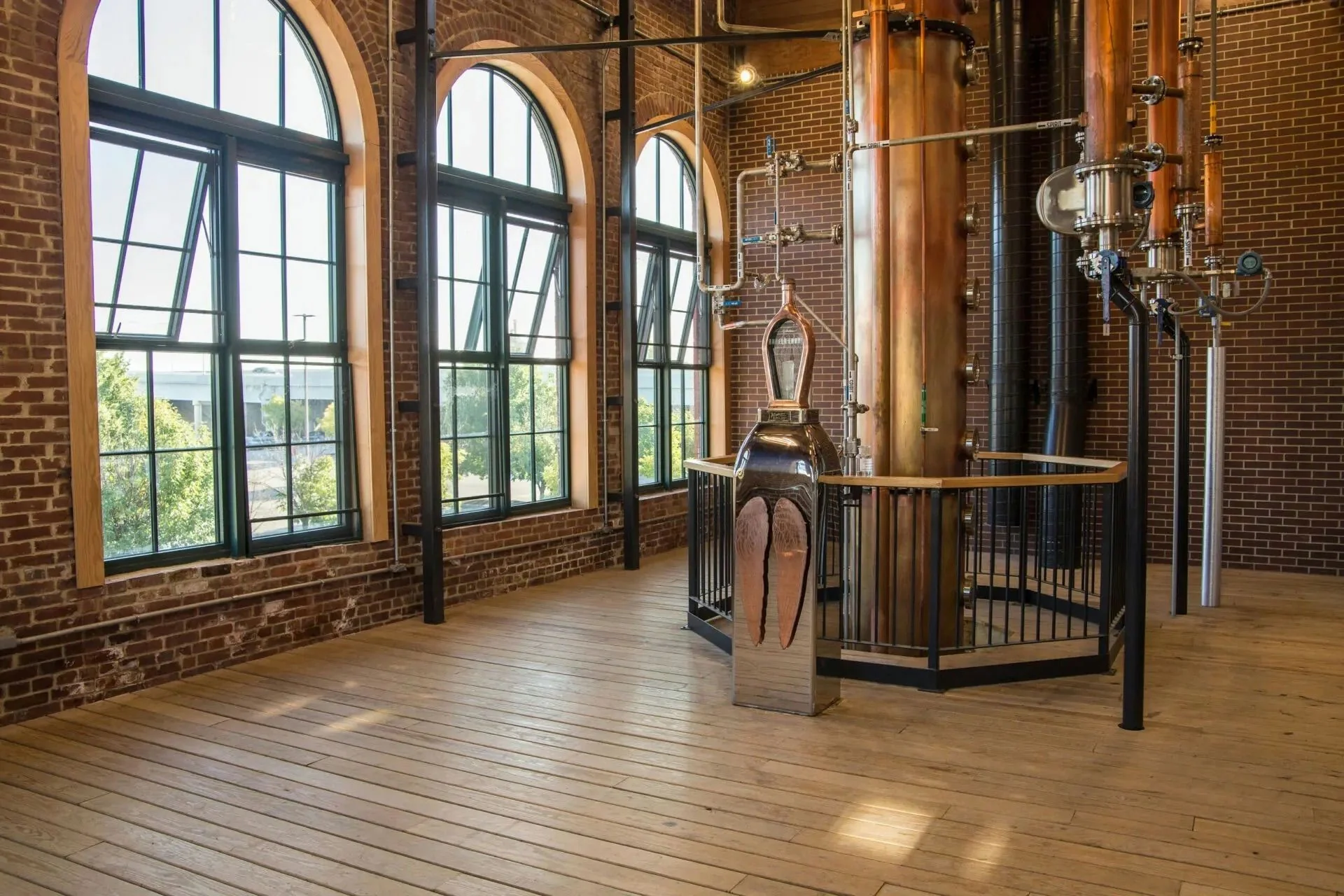 Angel's Envy, Stitzel-Weller and Kentucky Artisan Distillery Tour with Lunch - Image 2