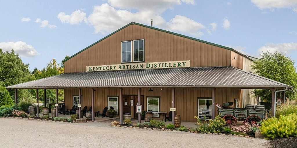Angel's Envy, Stitzel-Weller and Kentucky Artisan Distillery Tour with Lunch - Image 5
