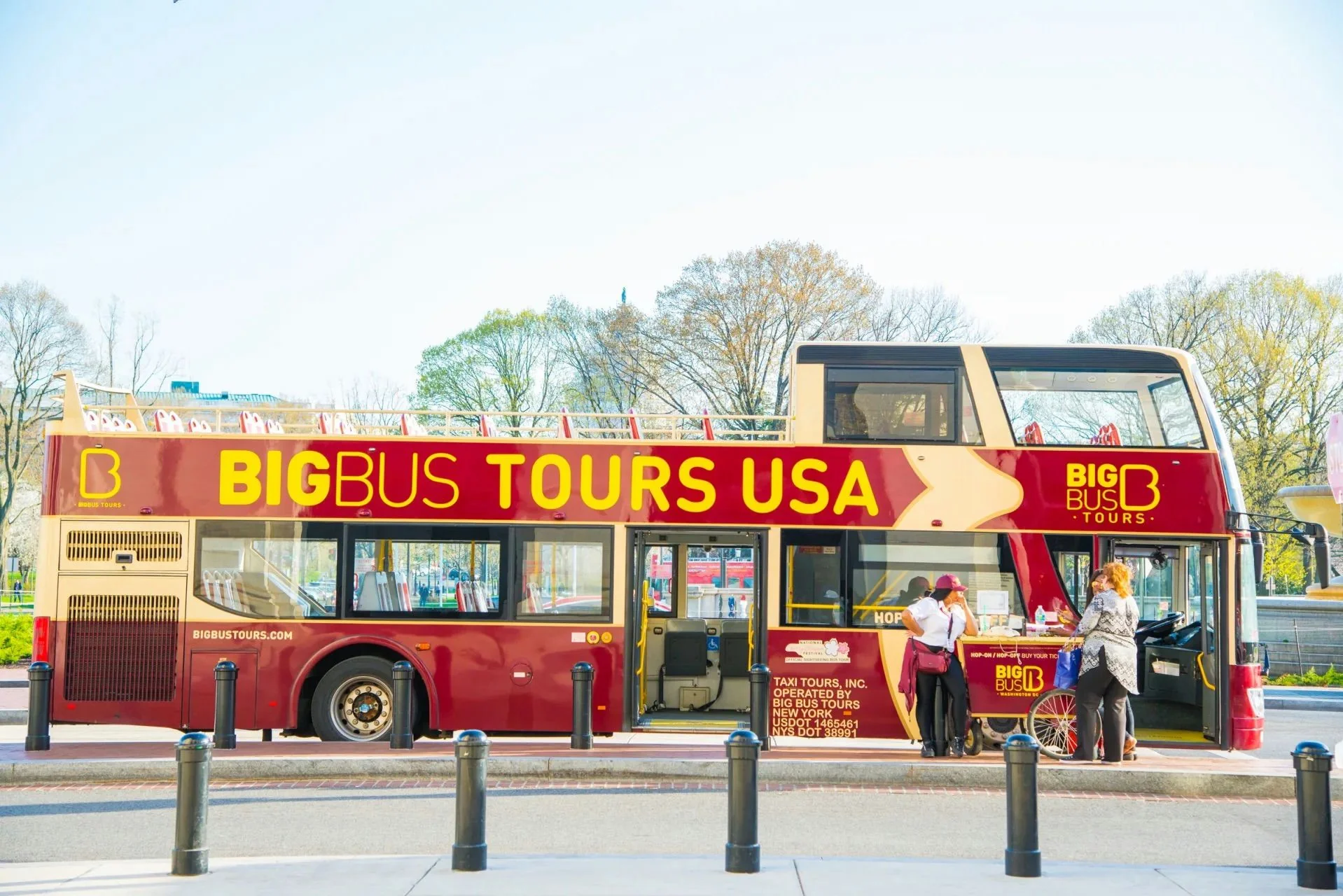 Big Bus Combo Tour The Best of DC 24 Hour Pass with Sunset Tour