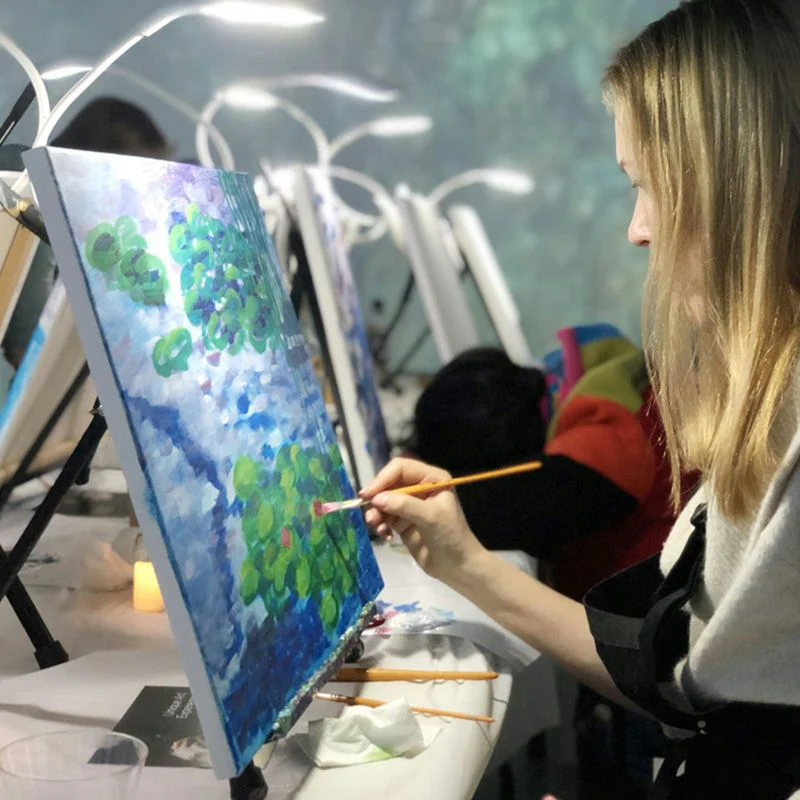 Brunch with Monet: Bottomless Mimosas & Painting in Miami - Image 4