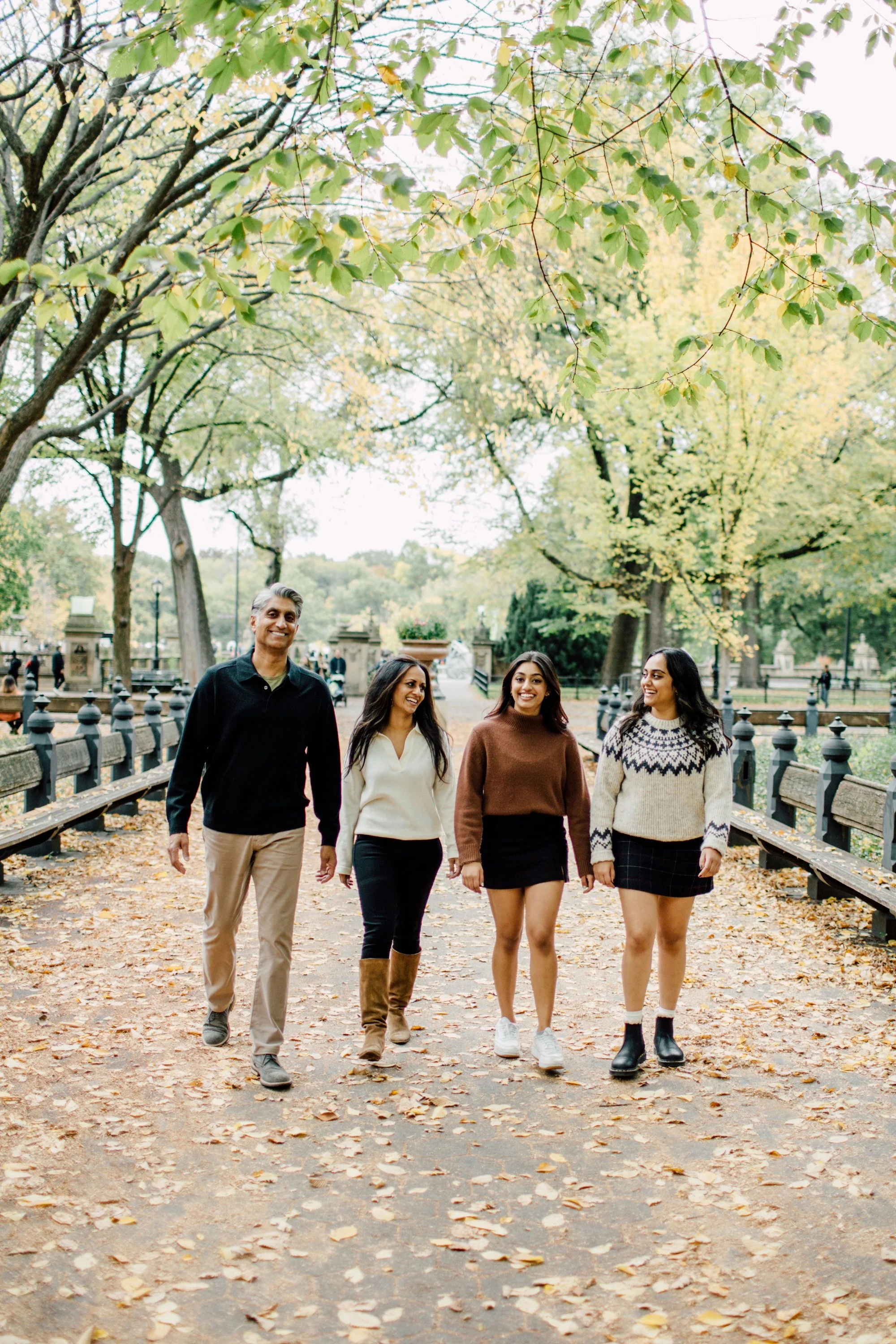Central Park Photoshoot with a Professional Photographer - Image 4