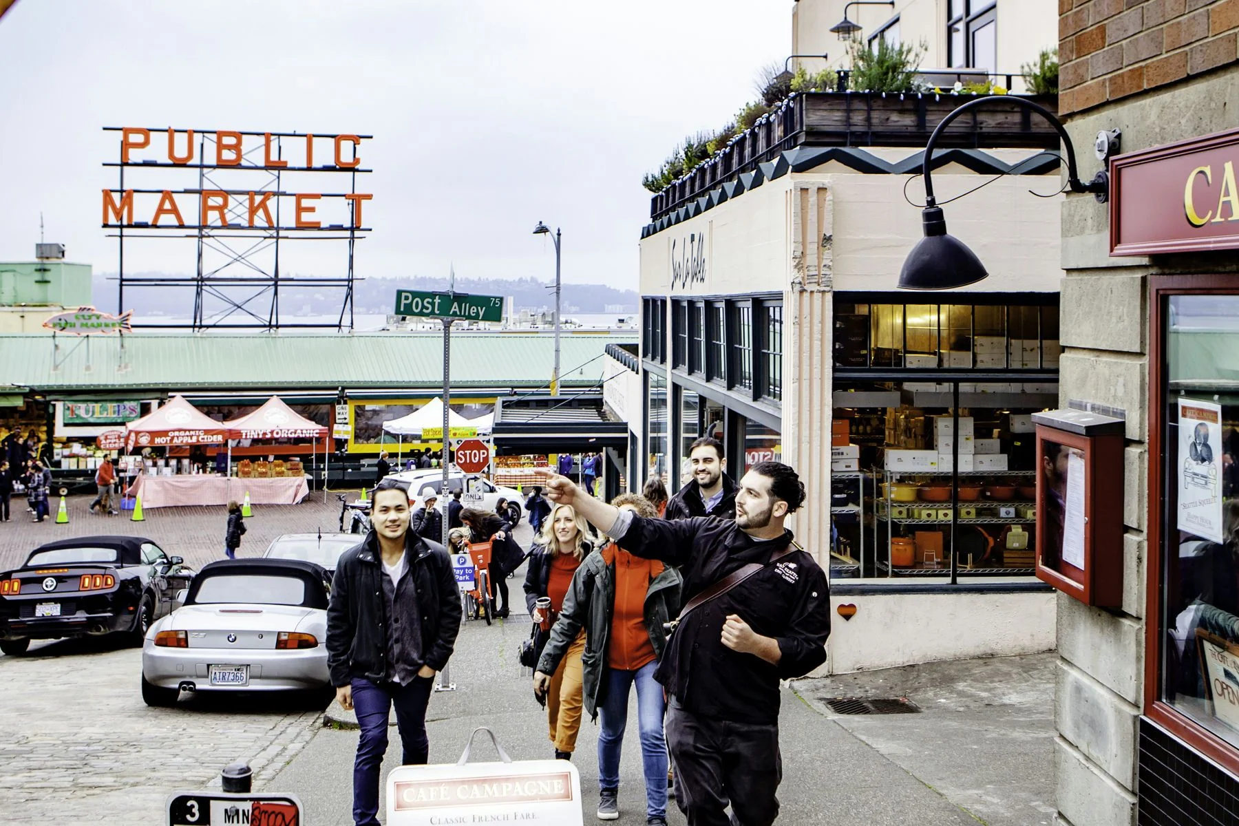 Chef Guided Tour of Pike Place Market - Image 6