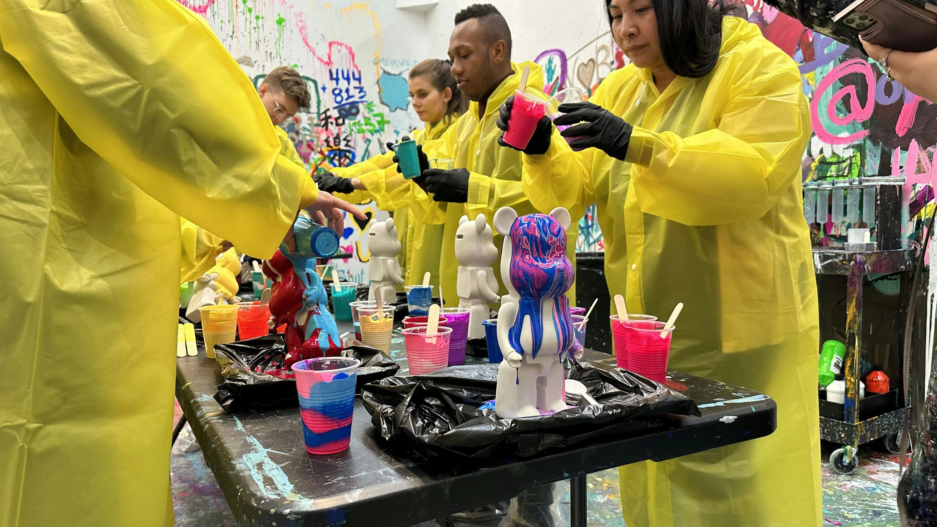 Chicago Fluid Bear Immersive Art Experience