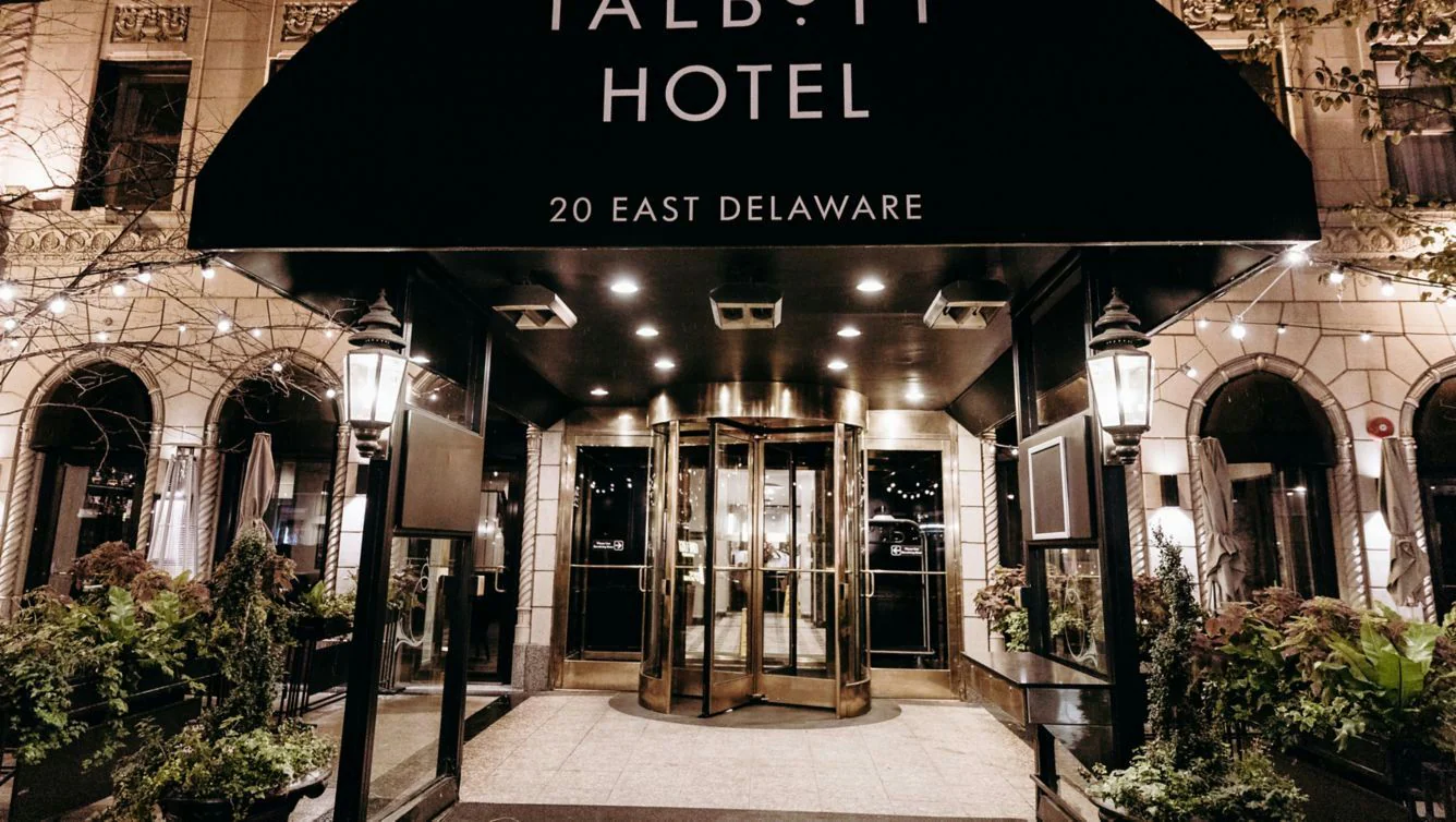 2 Nights in Chicago + Michelin Dining Experience: Getaway & Gourmet Bites - Image 15