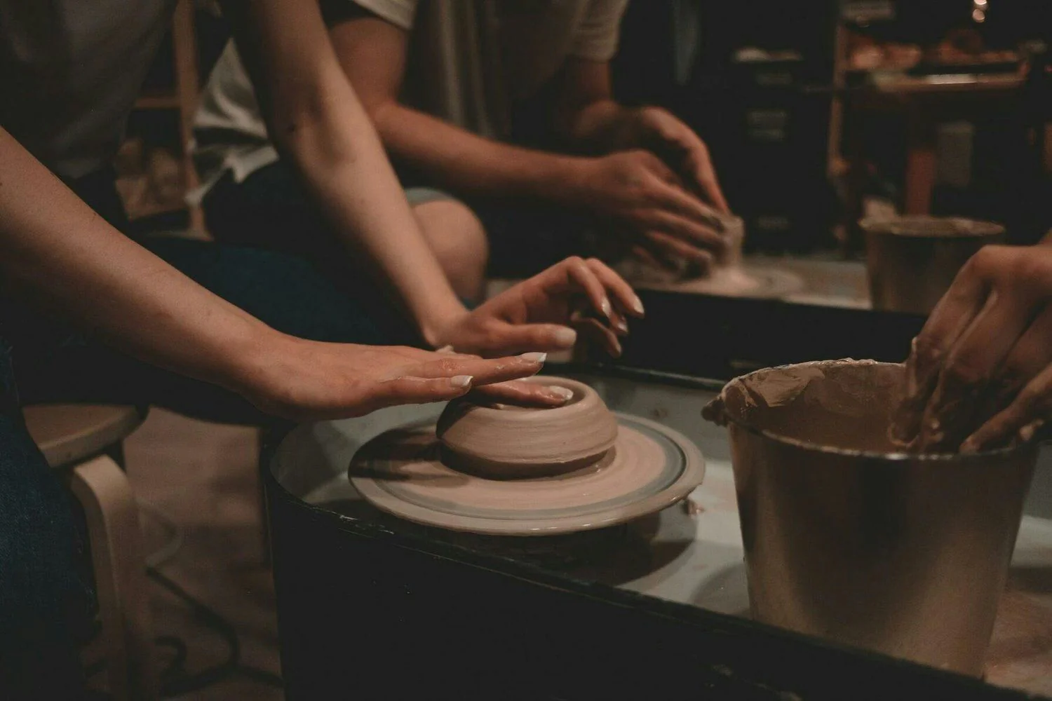 Chicago Romantic Date Night Pottery & Painting Class - Image 2