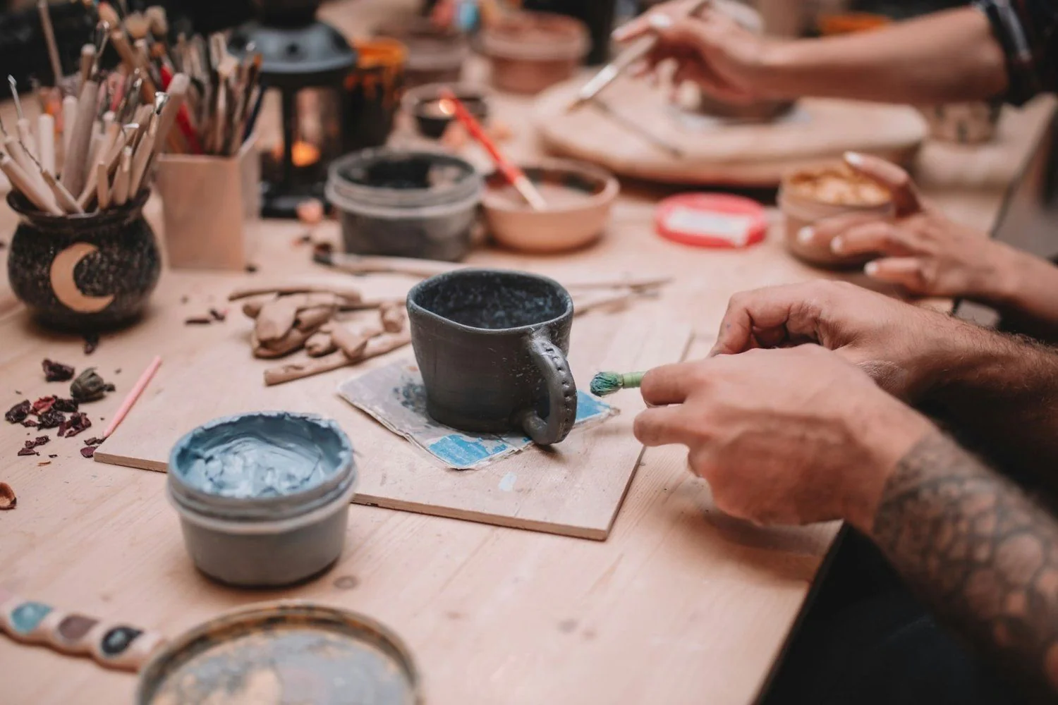 Chicago Romantic Date Night Pottery & Painting Class - Image 5