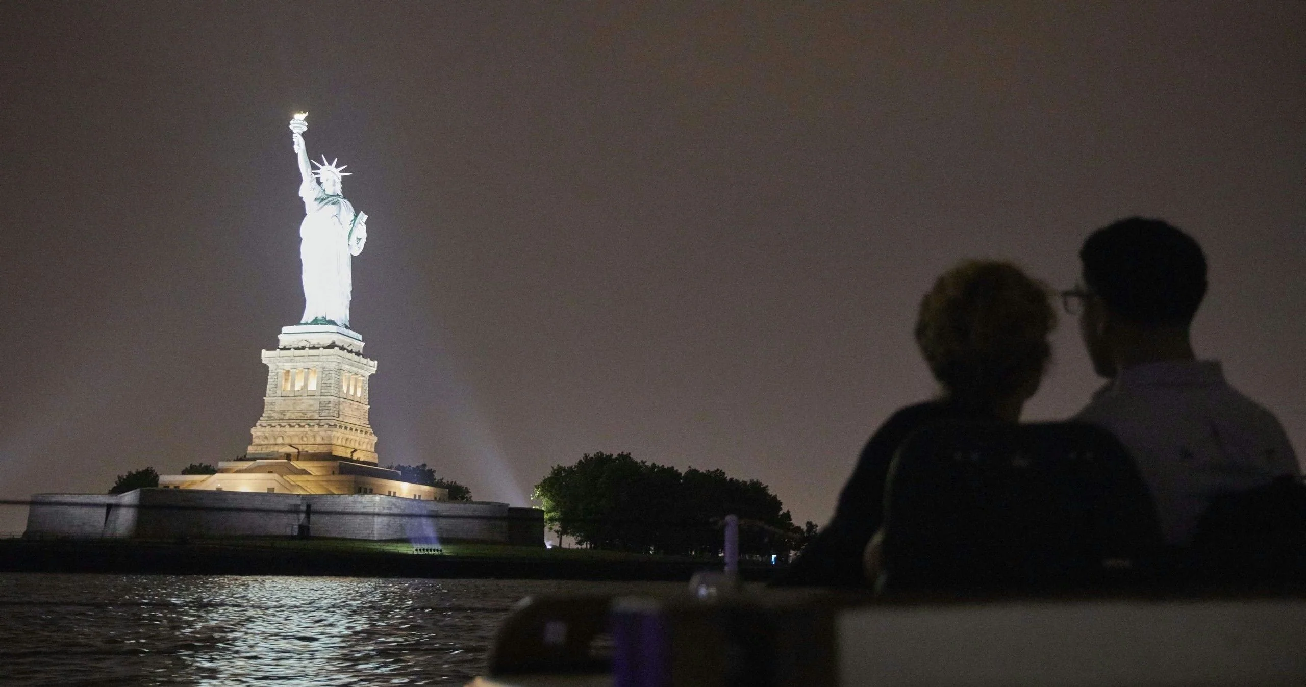 City Lights Sail on America 2.0 - Image 2