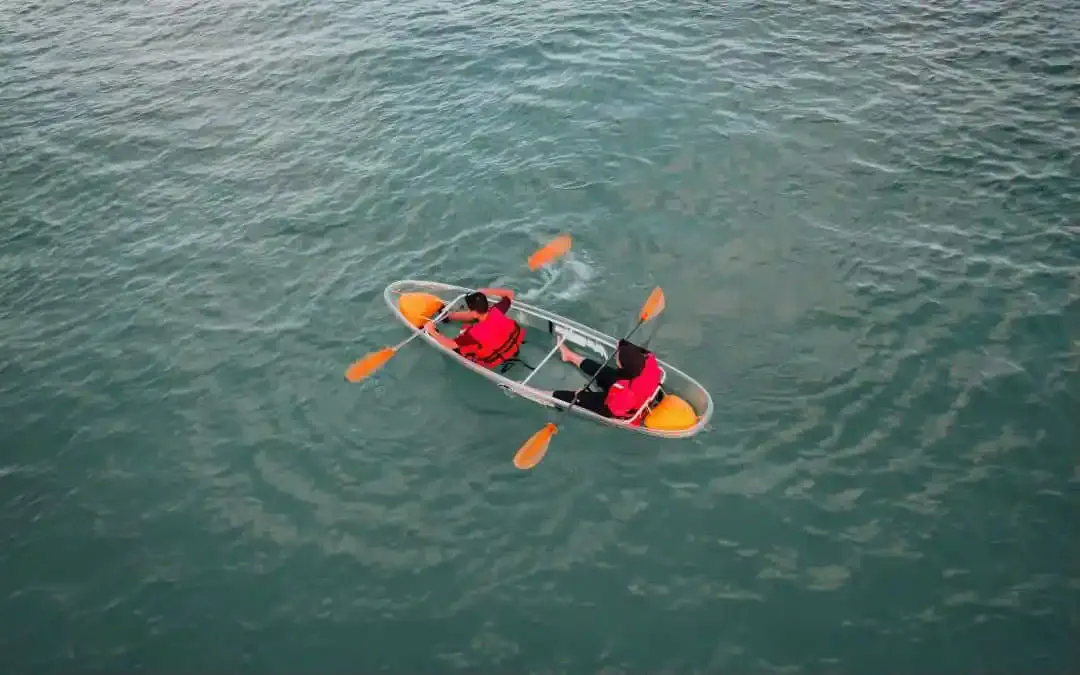 Clear Bottom Kayak Rental - Image 5