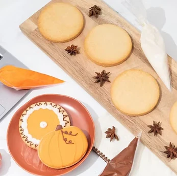 Cookie Decorating At Home Kit - Image 3