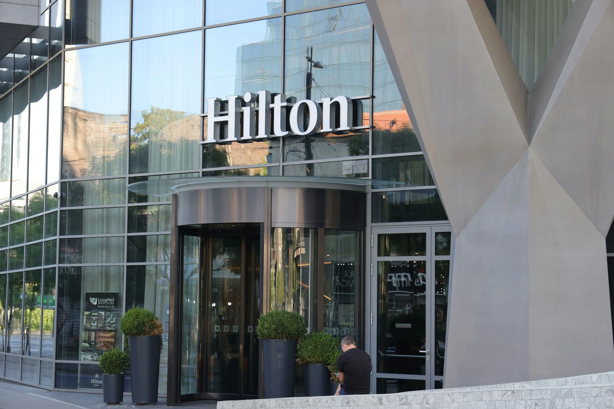 Deluxe 1 Night Hotel Getaway for Two - Image 3