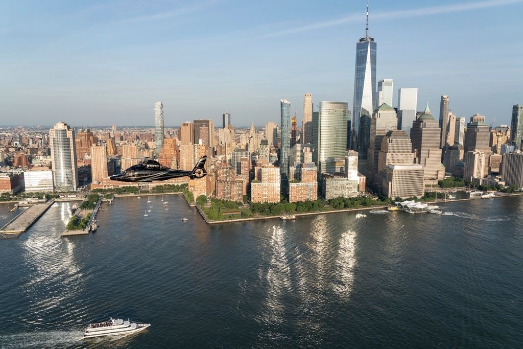 Deluxe Helicopter Tour - Image 3