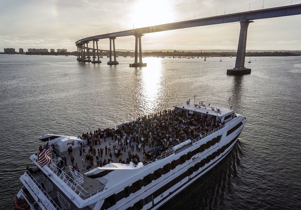 San Diego Signature Dinner Cruise - Image 4