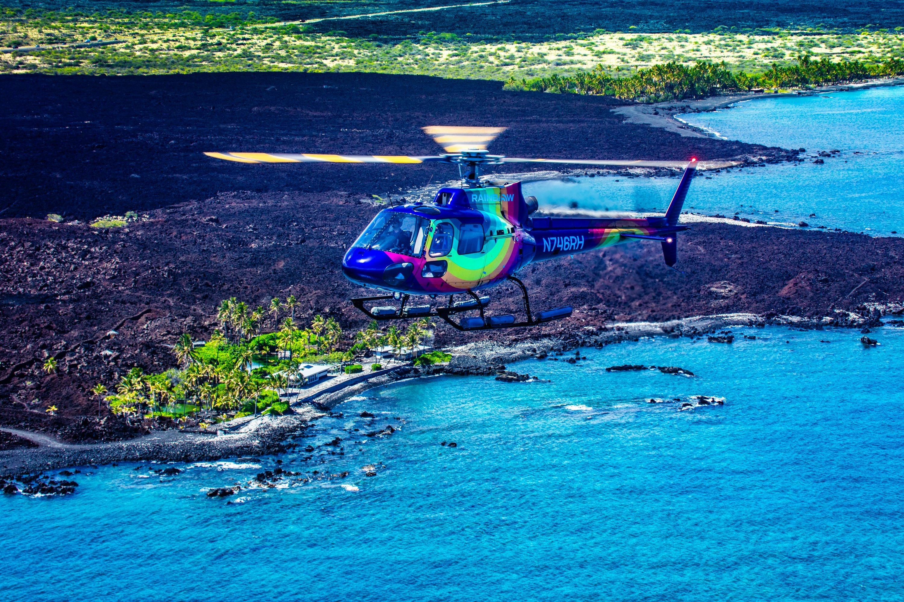 Doors off or on Kilauea Volcano Eruption Helicopter Tour - Image 21
