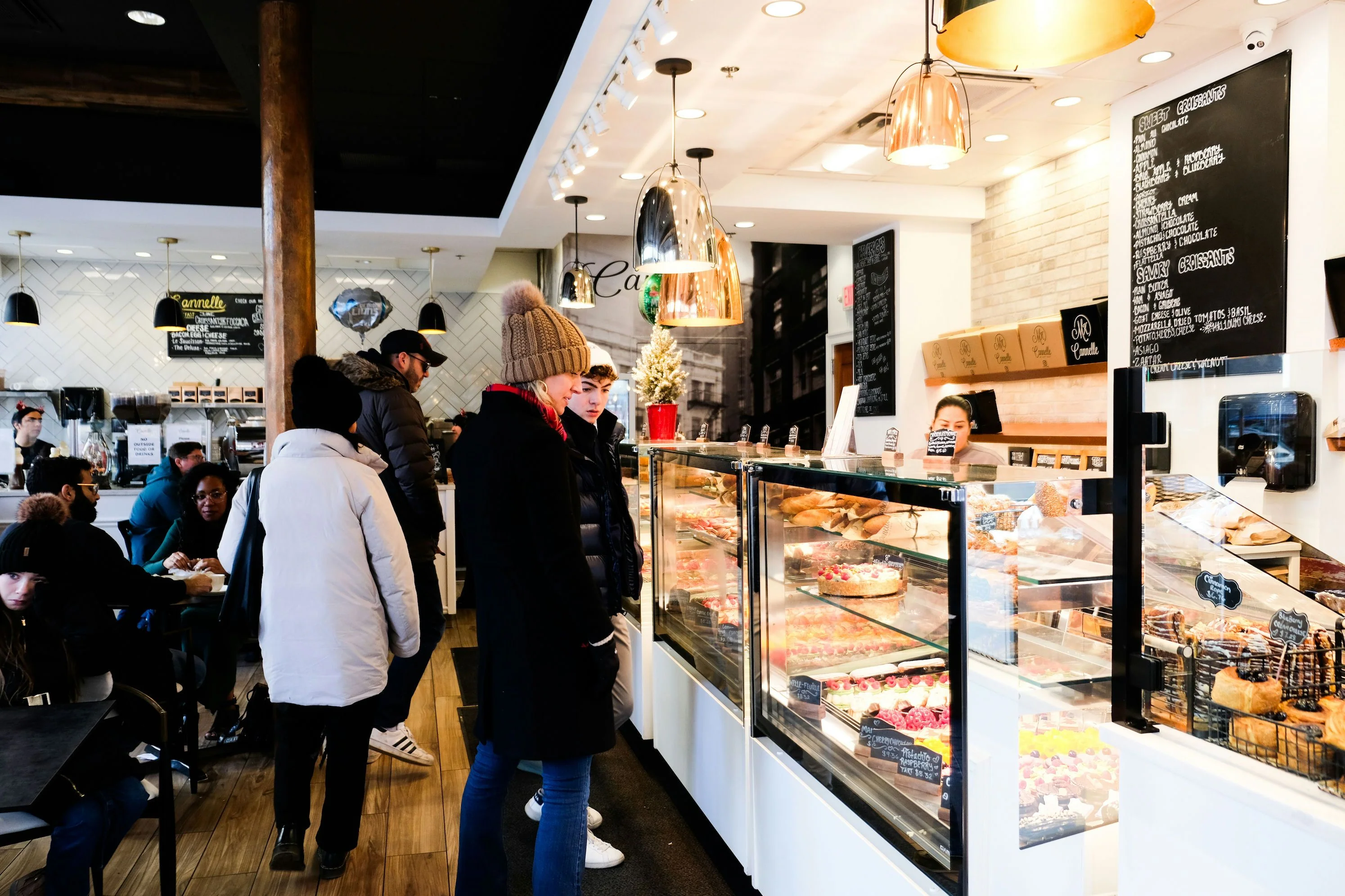 Downtown Detroit Donut & Pastry Tour - Image 4