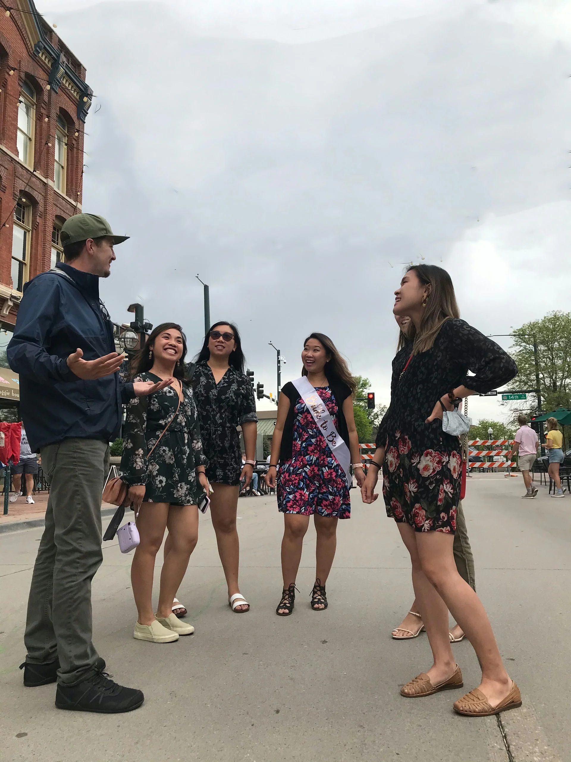 Downtown Nashville Walking Tour with Ice Cream - Image 6