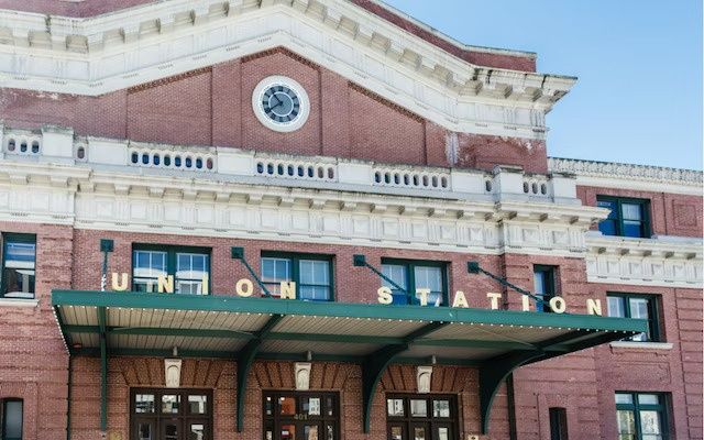 Downtown Seattle Historical Exploration Game - Image 2