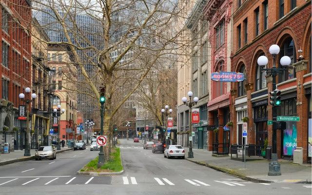 Downtown Seattle Historical Exploration Game - Image 5