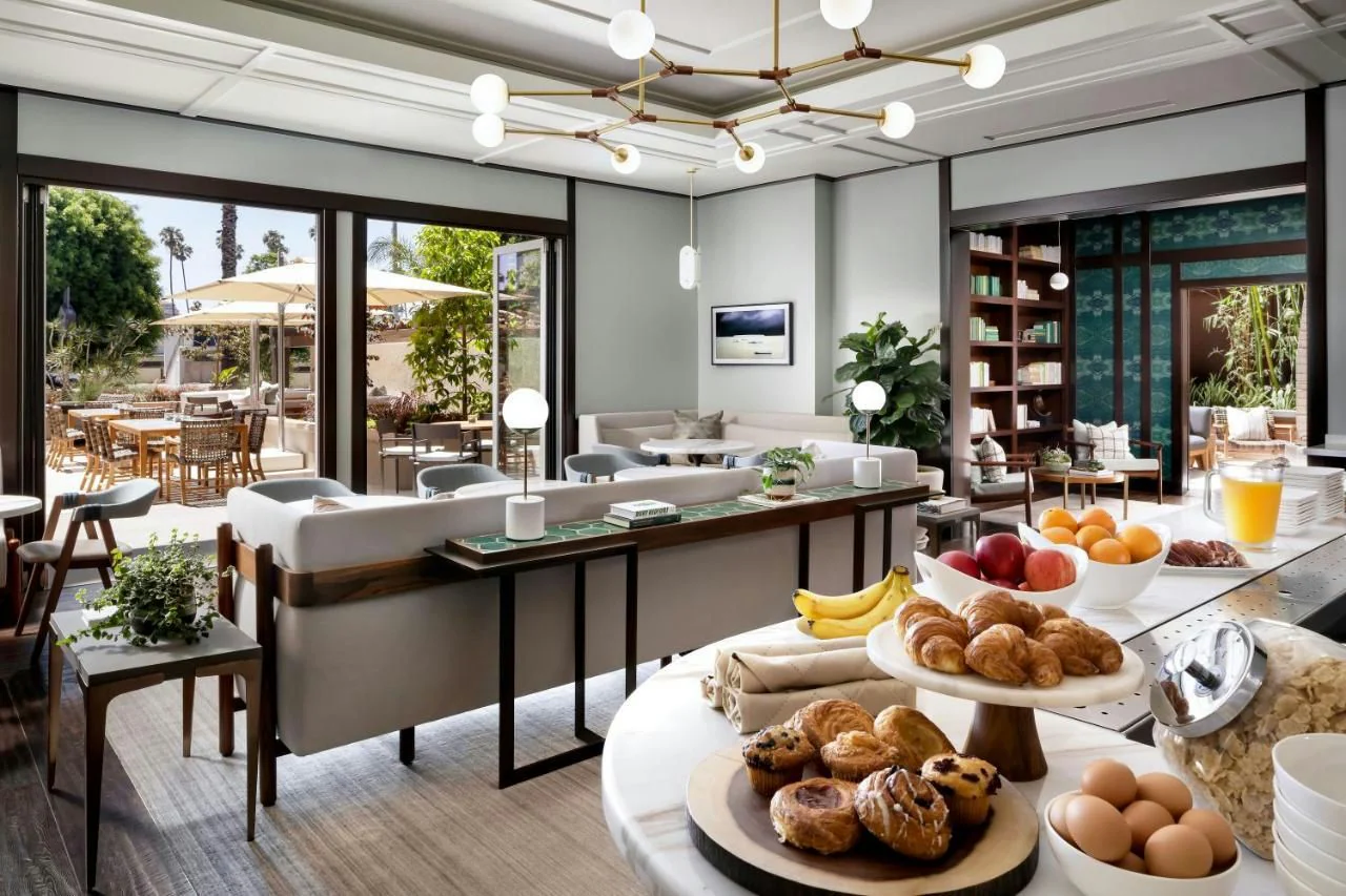 Dreamy LA Getaway: 1-Night Hotel Experience - Image 12