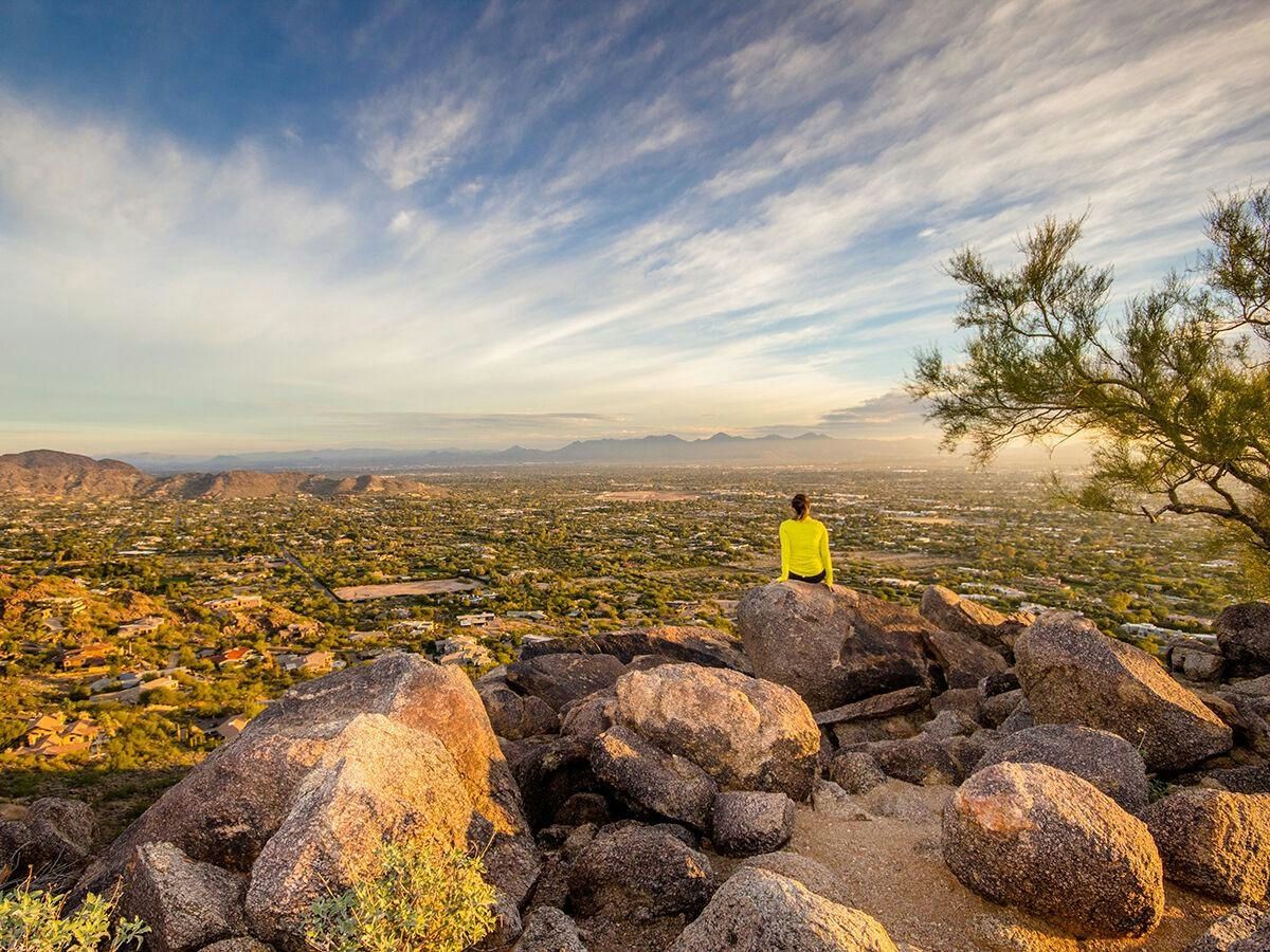 Epic Camelback Mountain Guided Hiking Adventure - Image 7