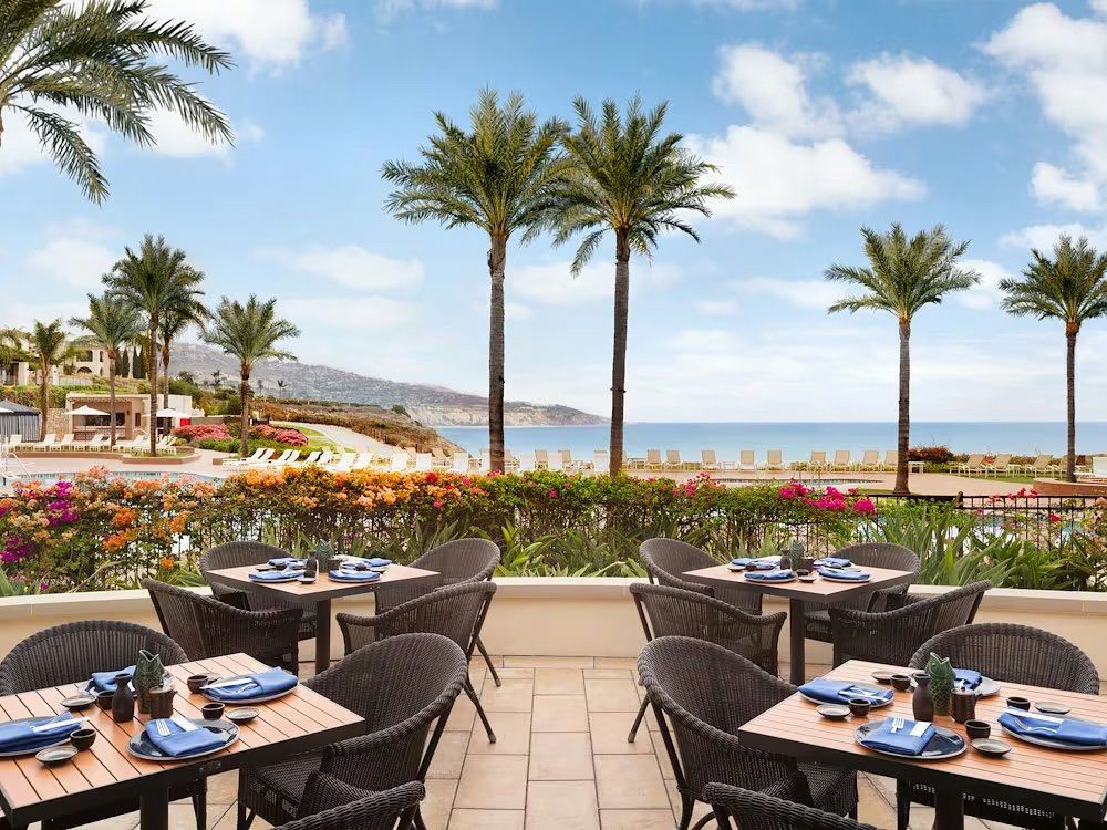Escape to LA Luxury: 1-Night Getaway - Image 5