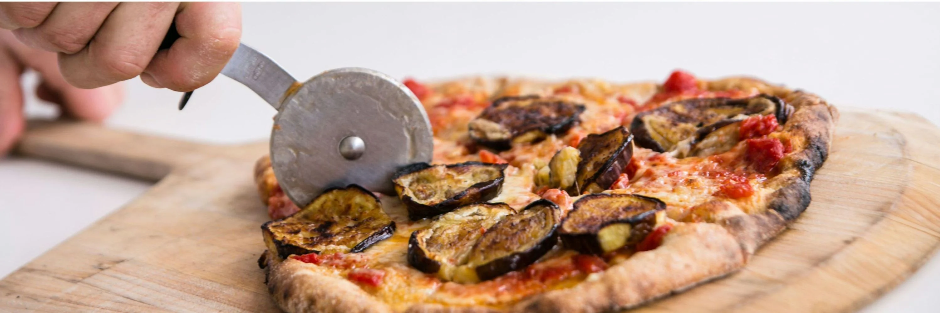 Feast-Worthy Pizza Making Class in Las Vegas - Image 5