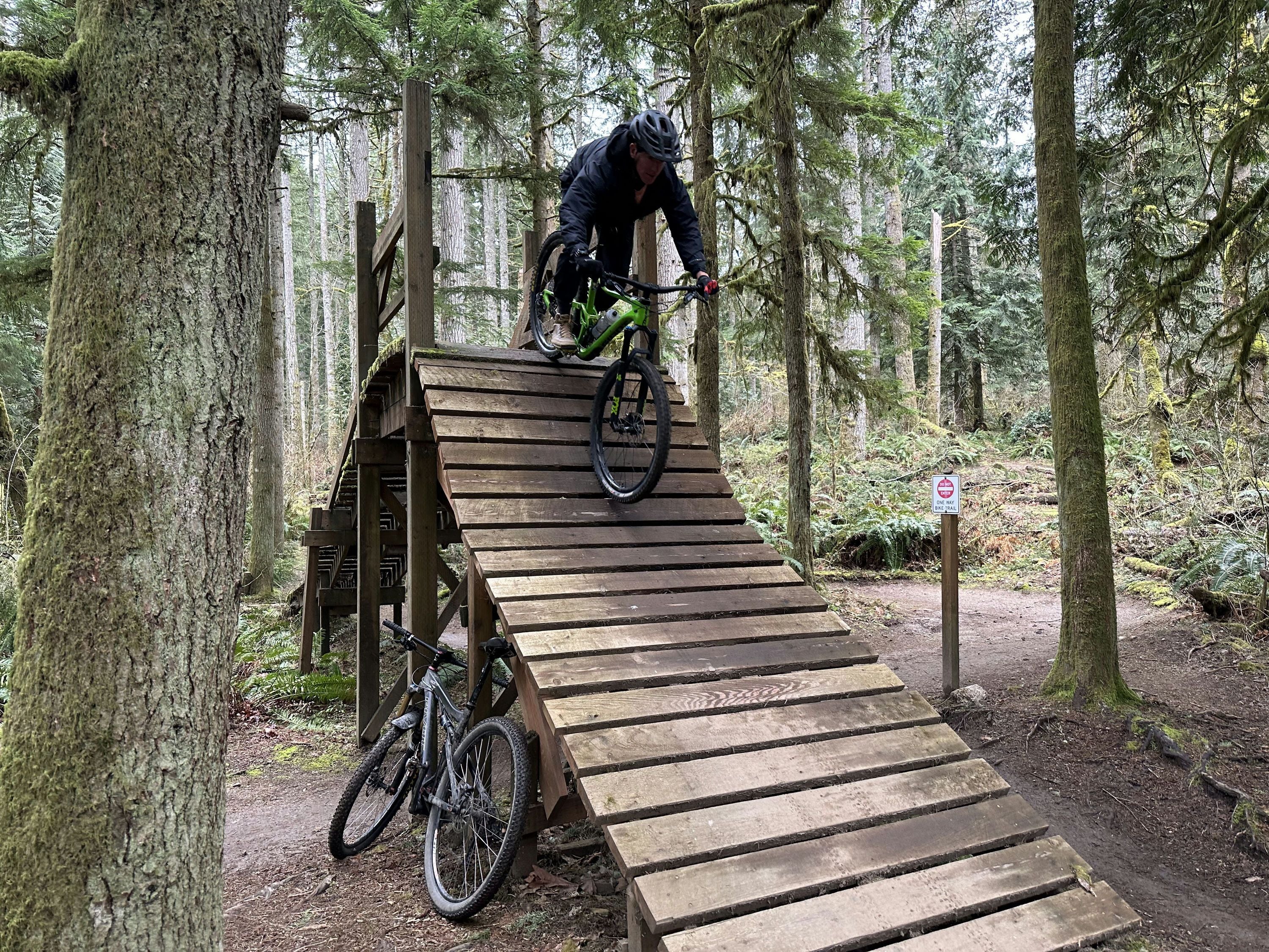 Full Day Guided Mountain Bike Tour from Seattle - Image 10