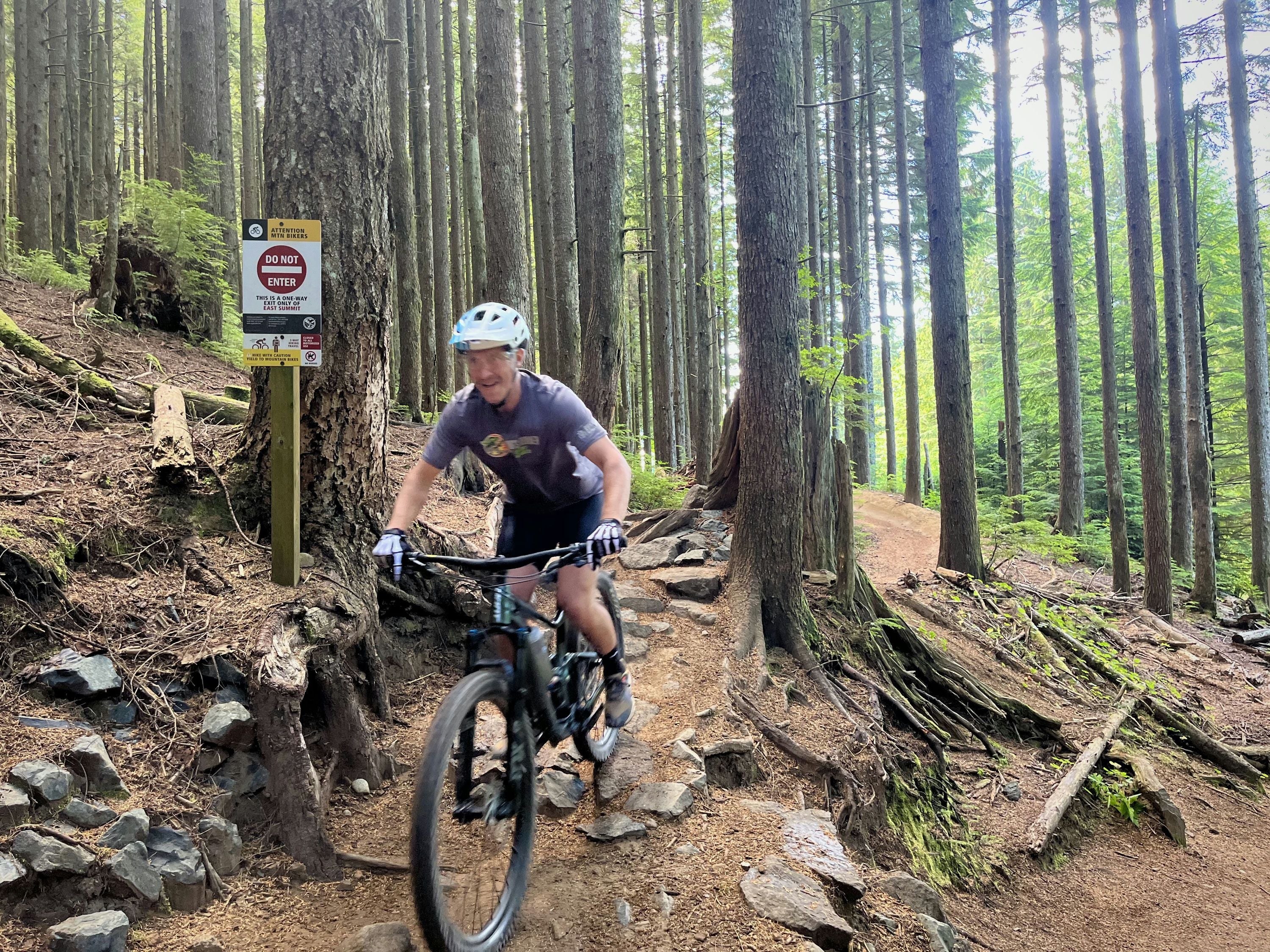 Full Day Guided Mountain Bike Tour from Seattle - Image 9