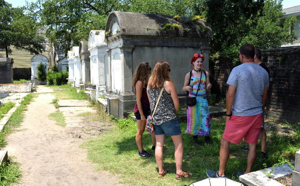 Garden District Secrets & Scandals - Image 2