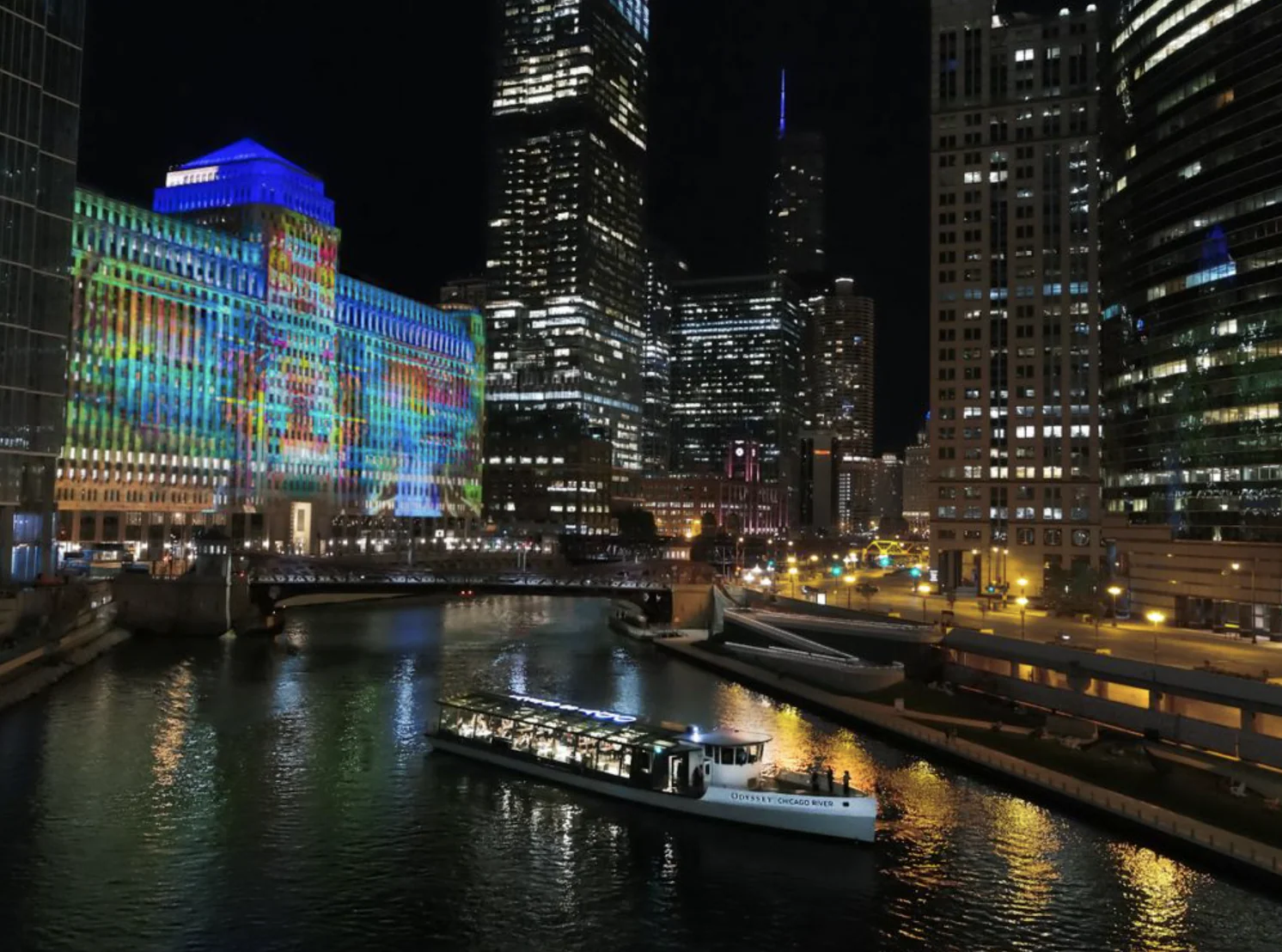 Saturday Odyssey Premier Dinner Cruise on the Chicago River