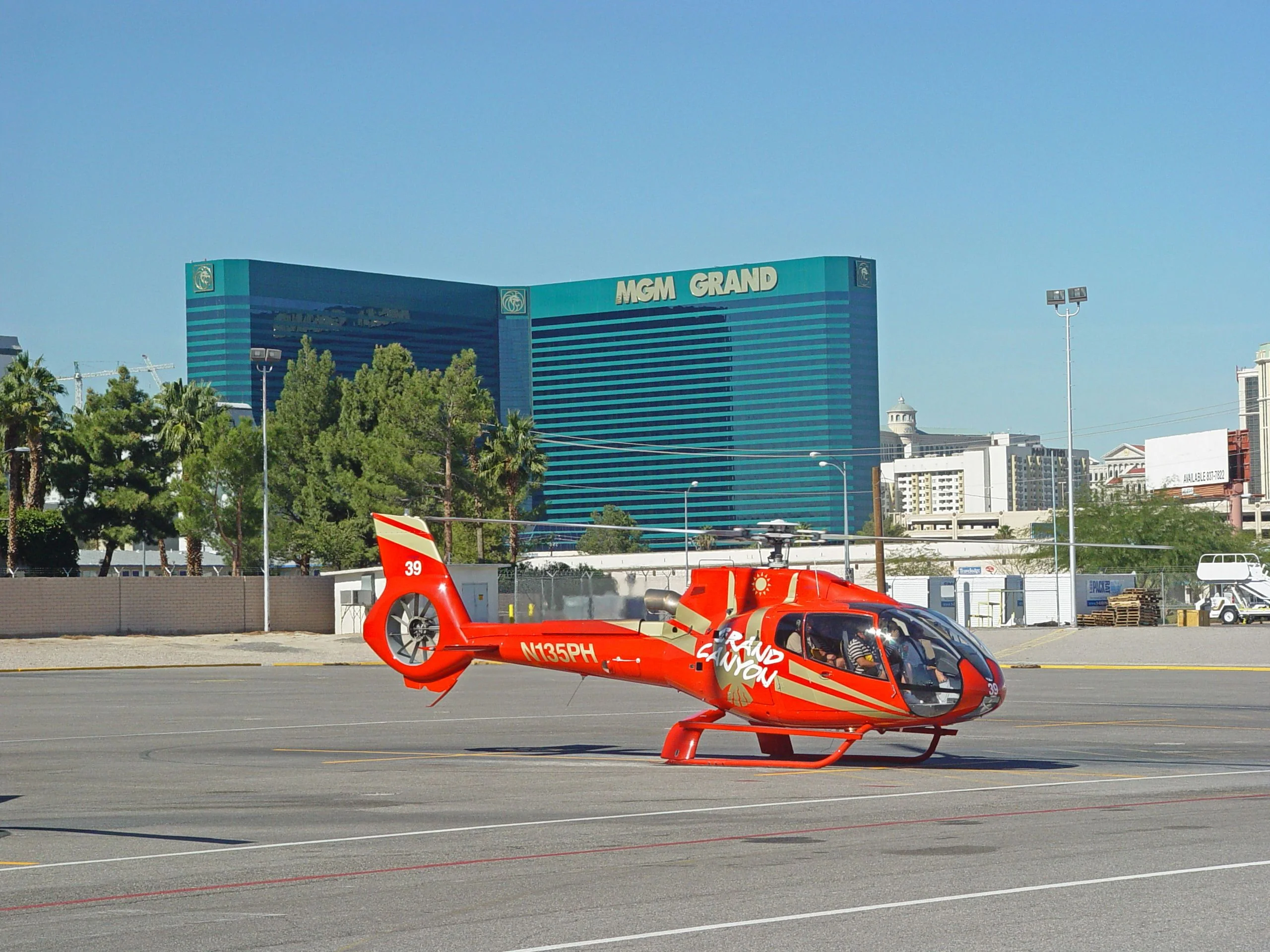 Grand Canyon & Mojave Desert Helicopter Tour
