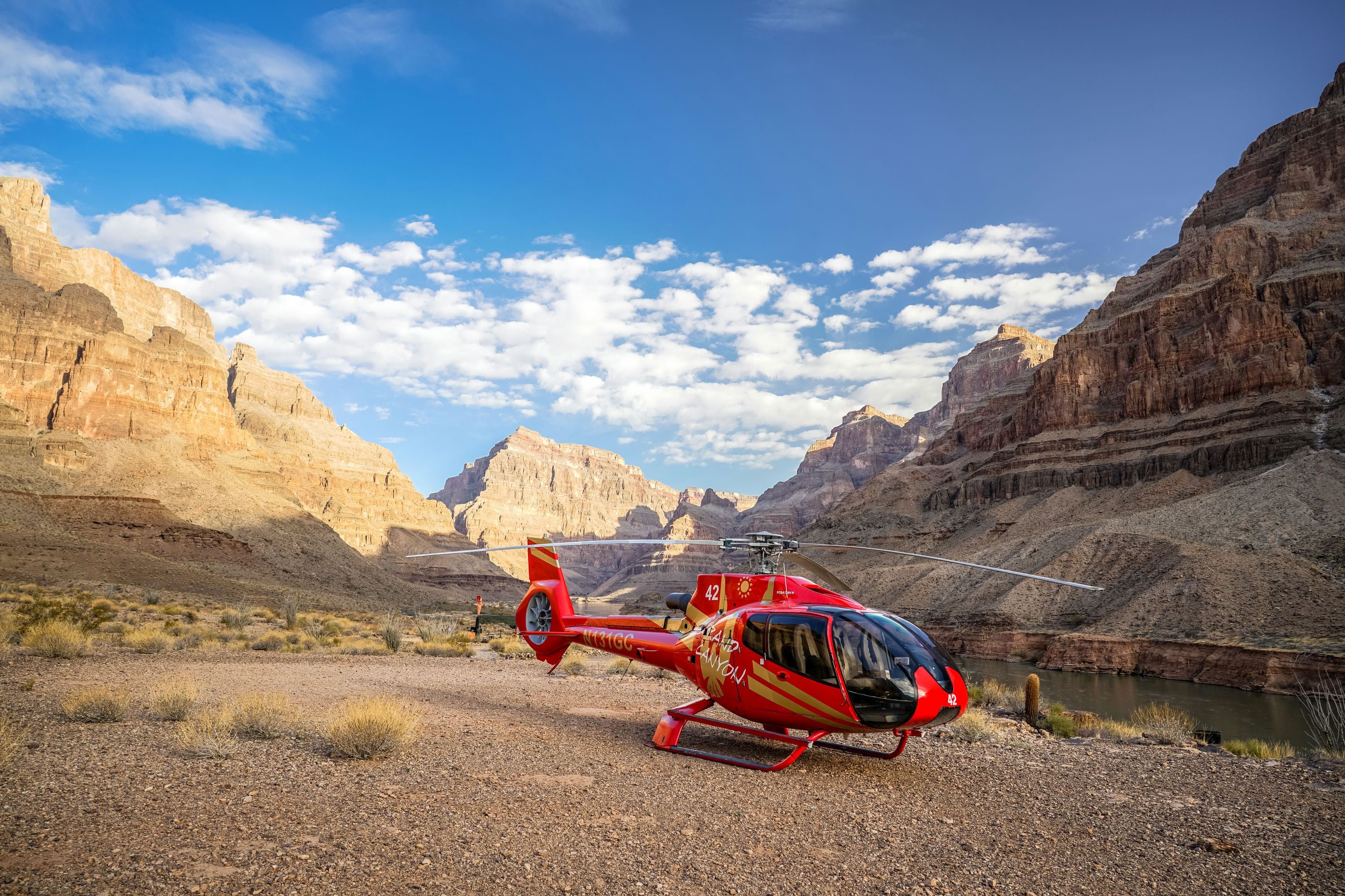 Grand Canyon Helicopter Tour with Canyon Landing & Champagne - Image 7