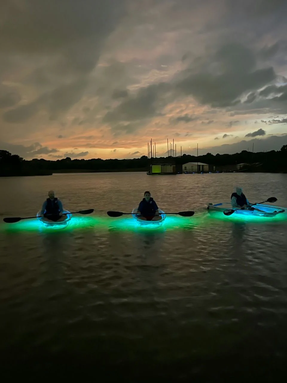 Grapevine Lake Sunset & Glow Clear Kayak Tour - Image 2