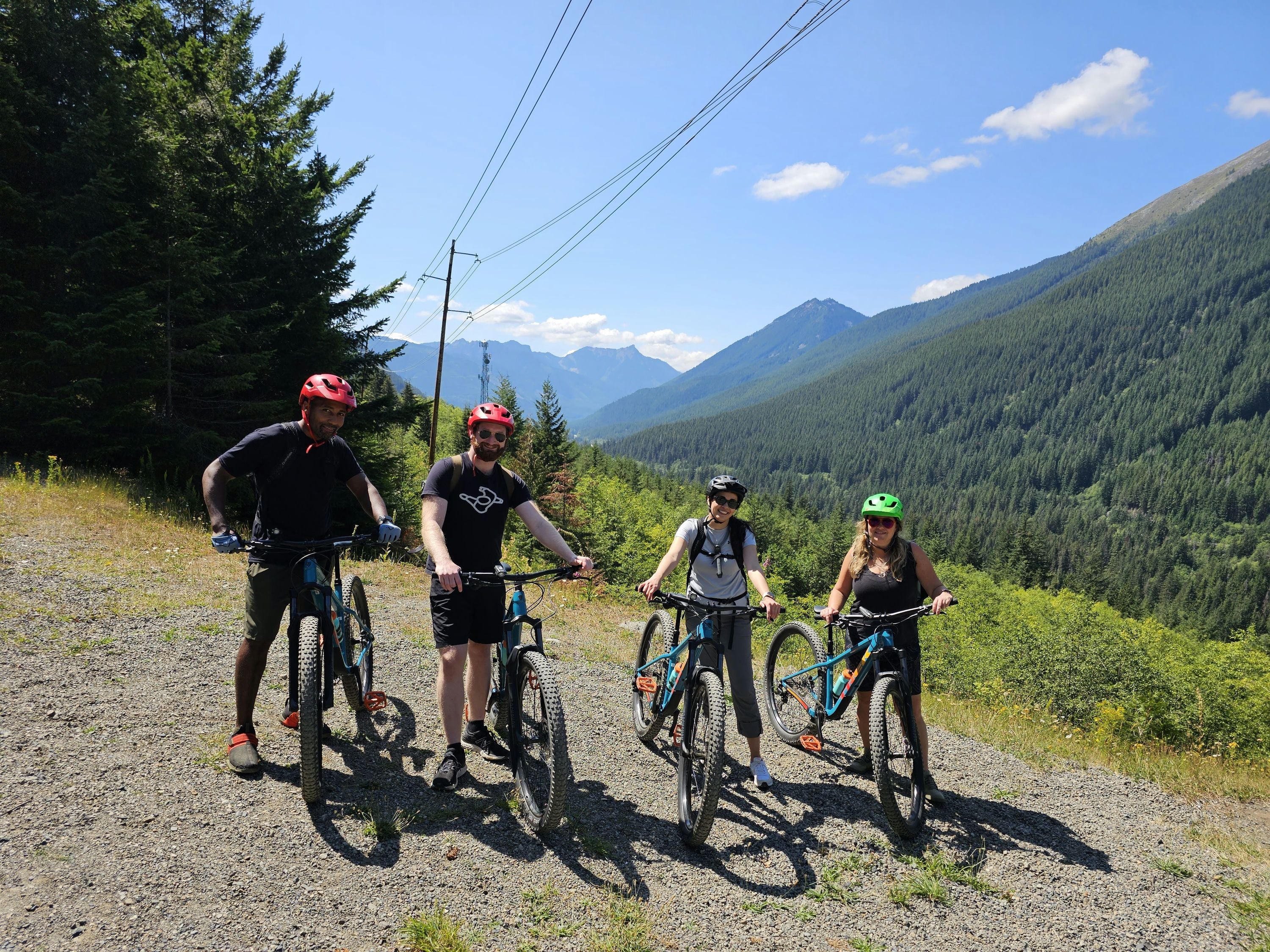 Guided Snoqualmie Tunnel Mountain Bike Tour from Seattle - Image 4