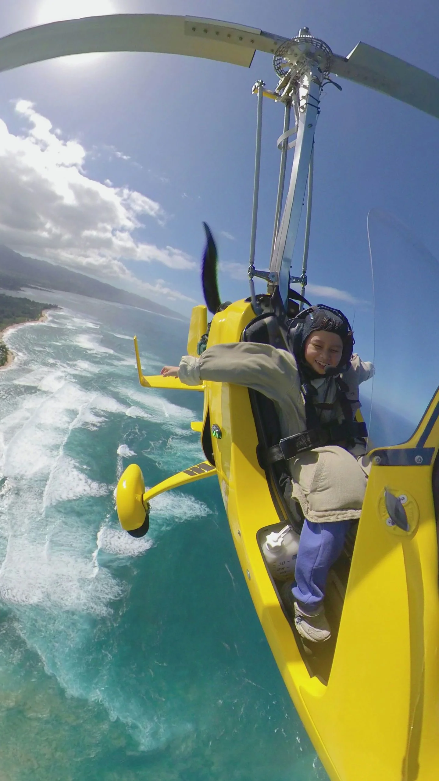 Gyroplane Flight over Oahu - Image 3