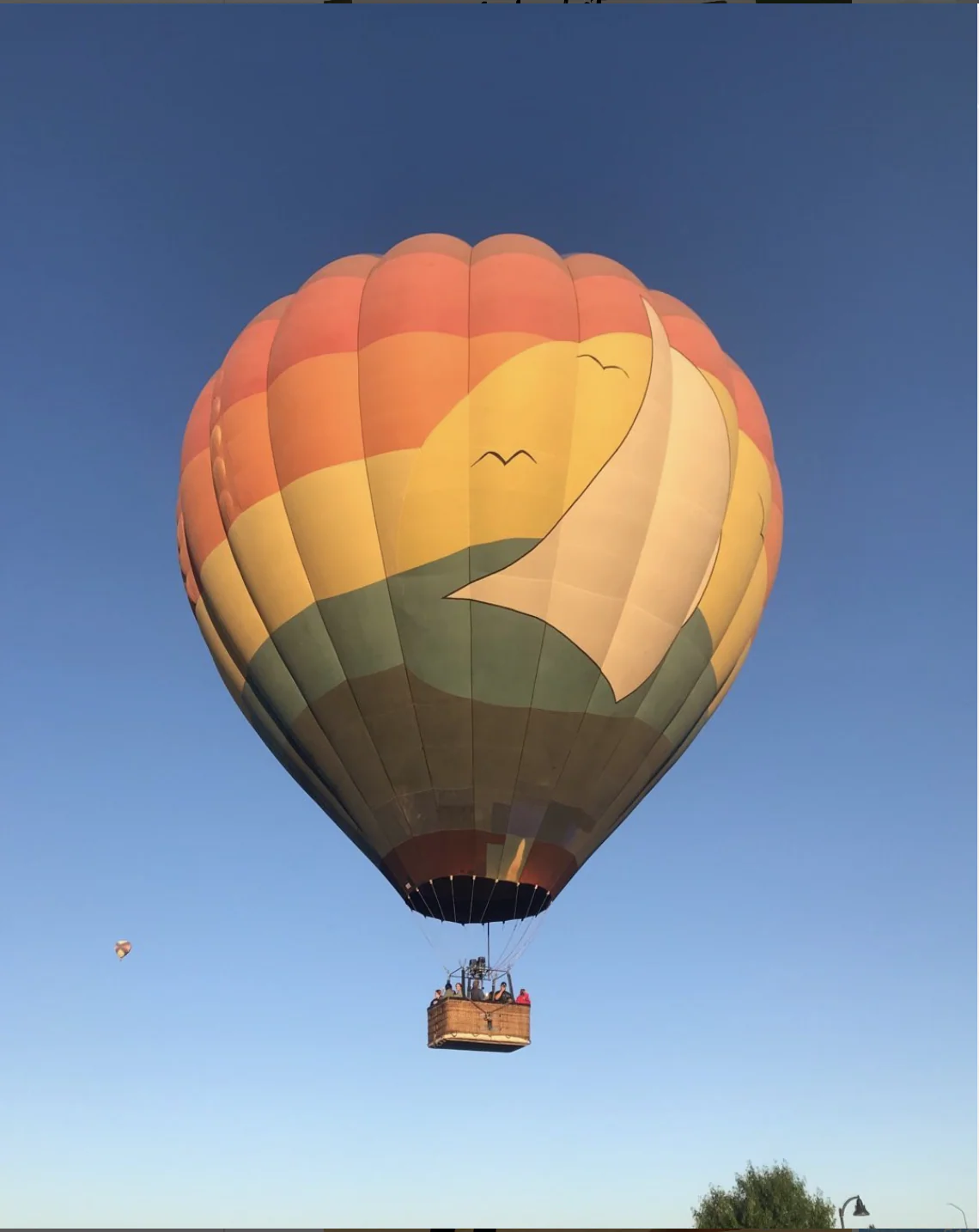 Hot Air Balloon Ride with Champagne Toast - Image 3