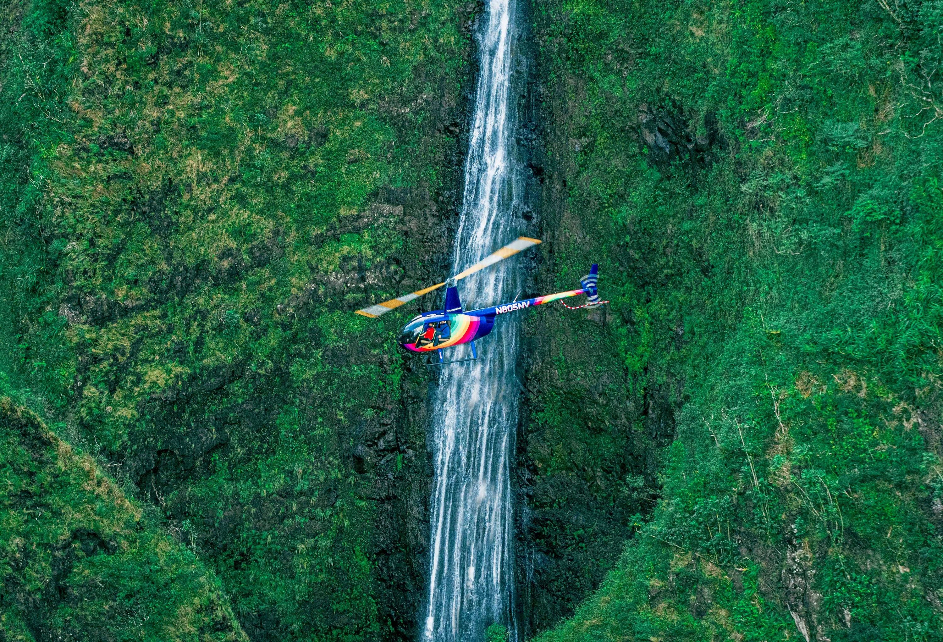 Isle Sights Unseen Helicopter Tour - Image 3