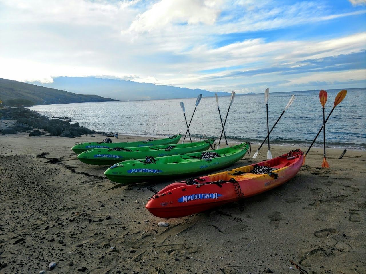 Kayak & Snorkel Pali Sea Cliff Discovery Tour