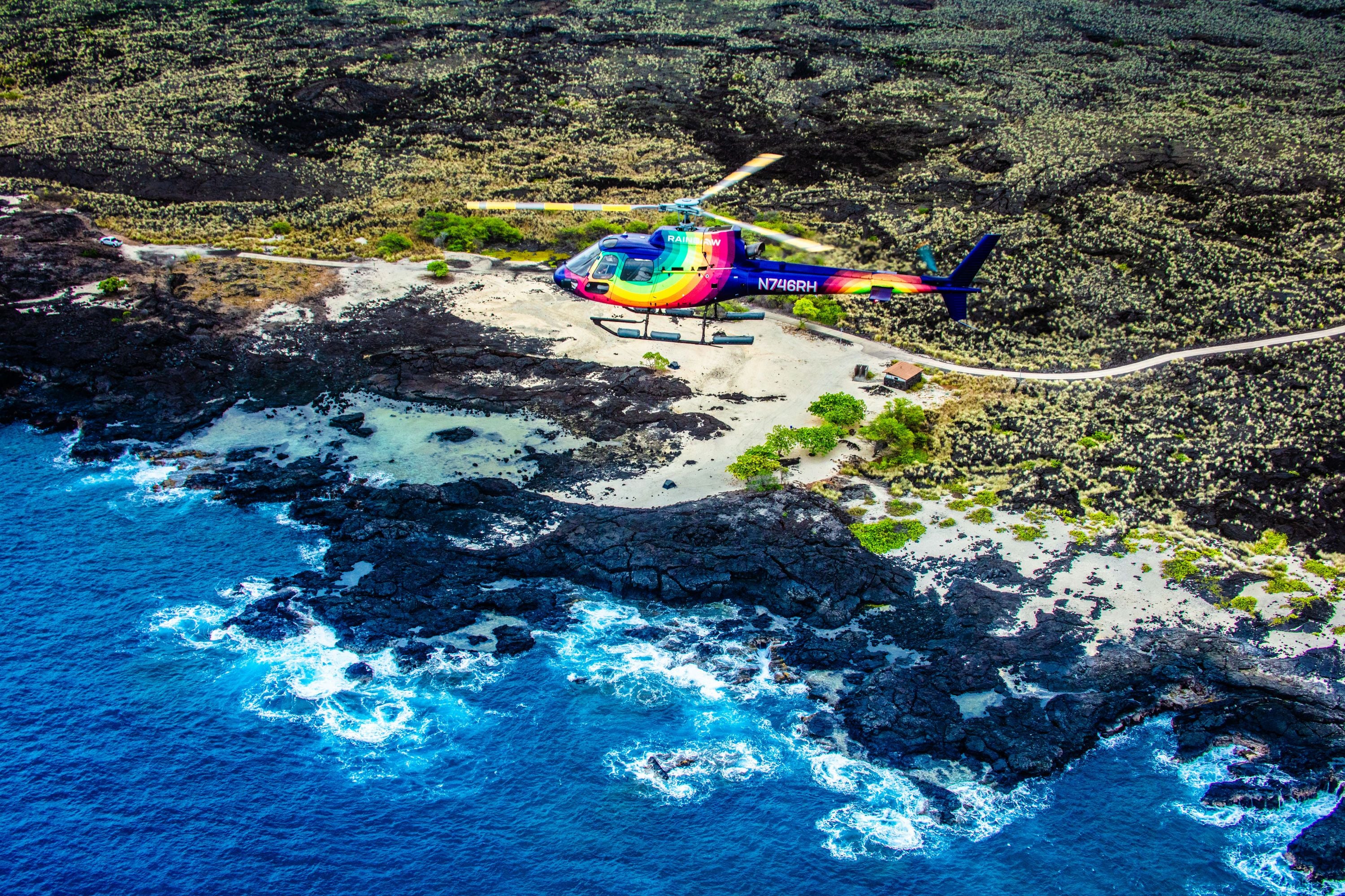 Kona Coast Scenic Helicopter Tour - Image 10