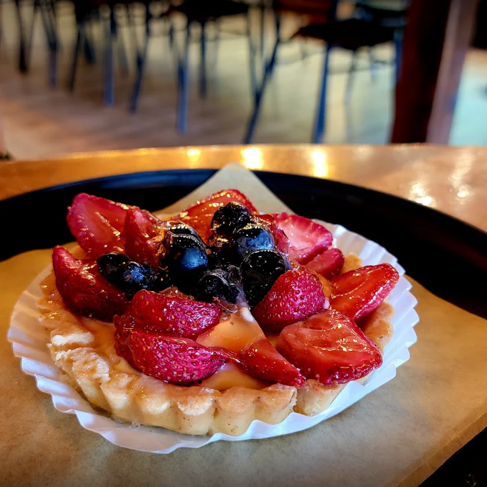 Las Olas Boulevard Walking Food Tour - Image 3