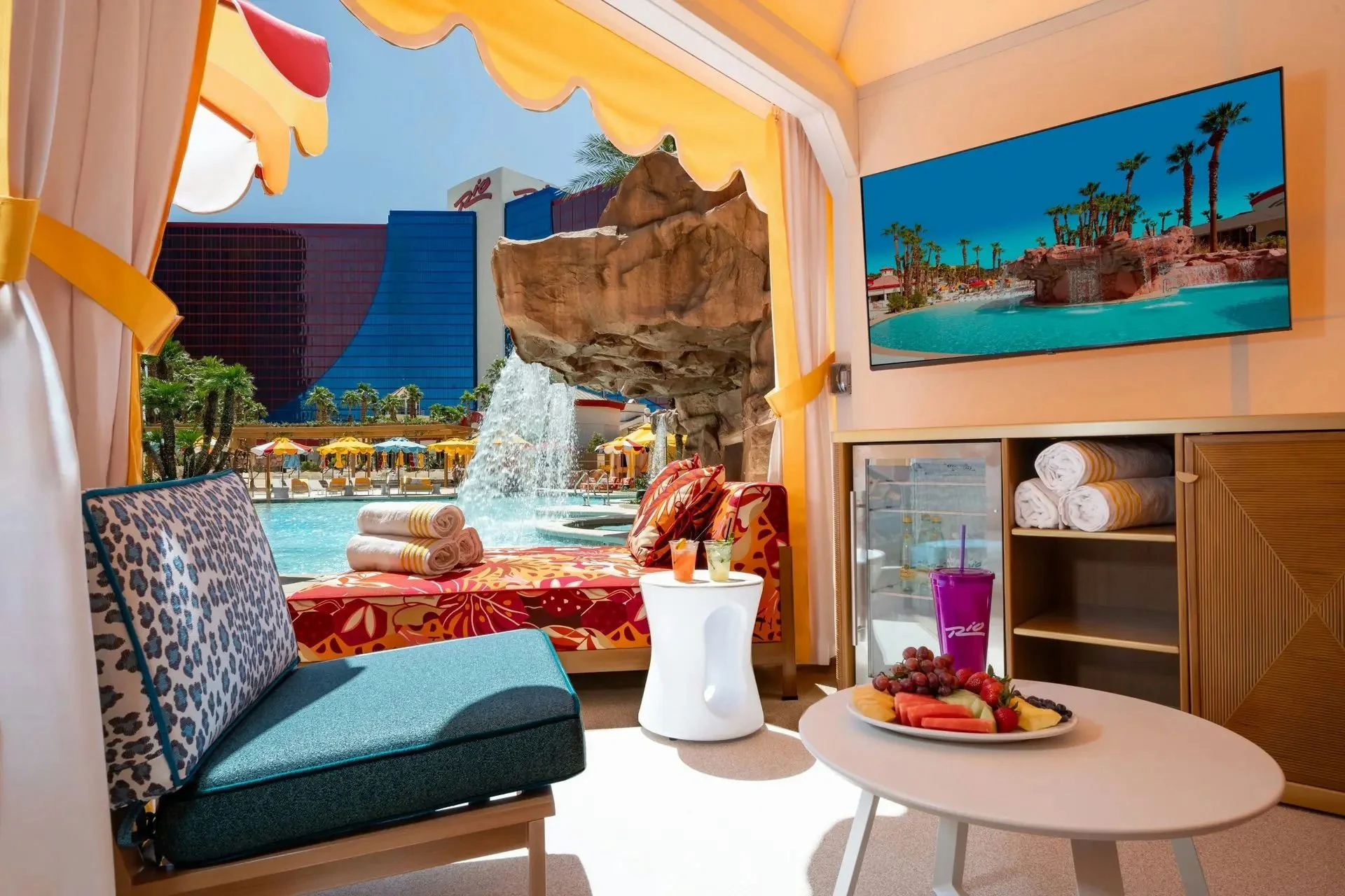 Las Vegas Lights: 1-Night Hotel Stay - Image 5