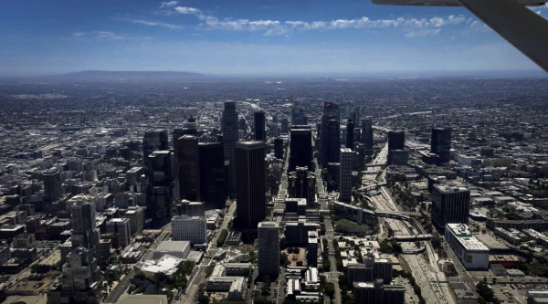 Learn to Fly a Multi-Engine Plane in Los Angeles - Image 5