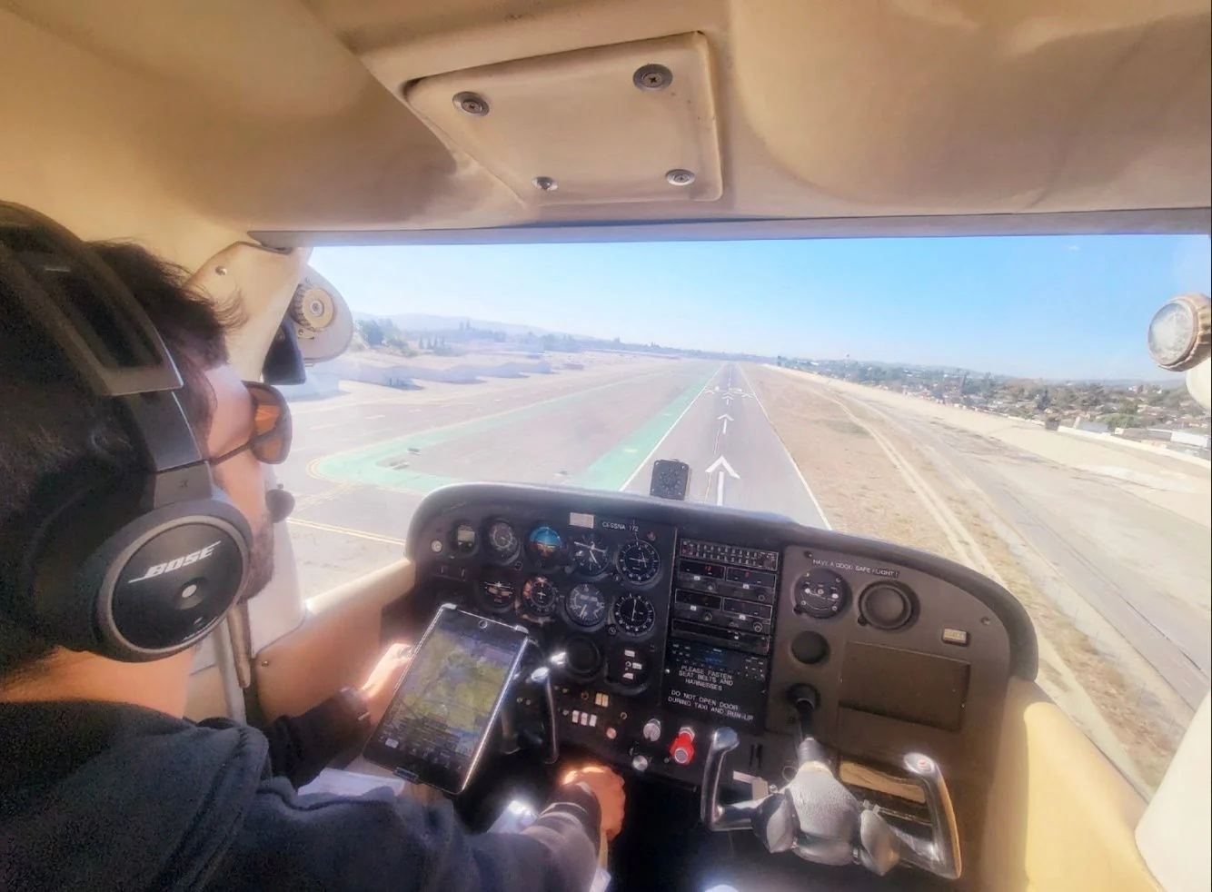 Learn to Fly a Cessna 172 Plane at Cable Airport - Image 4