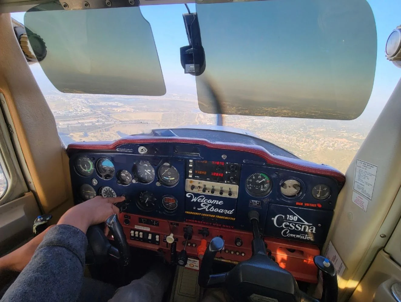 Learn to Fly a Cessna 172 Plane at Cable Airport - Image 5