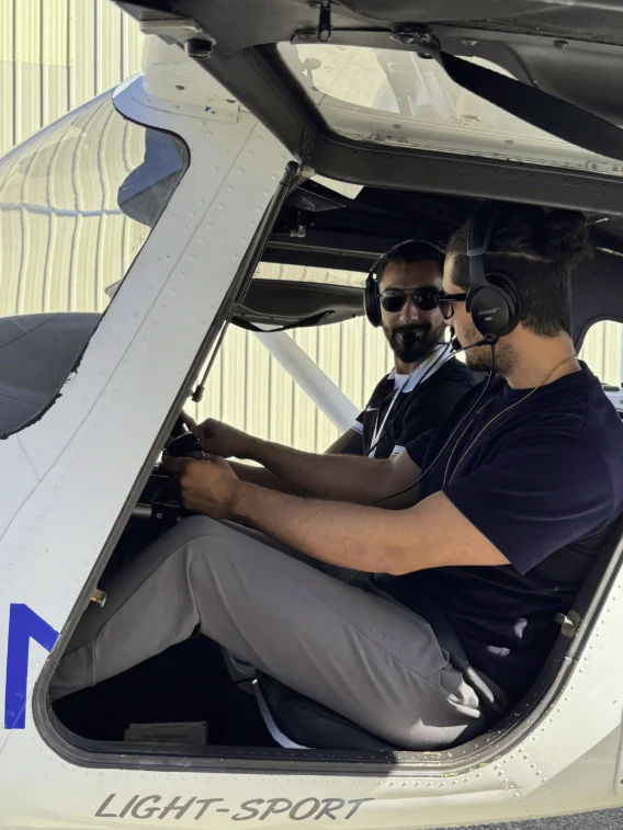 Learn to Fly a Plane in Los Angeles - Image 5